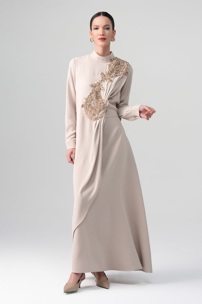 Arvella Drapeli Elbise Krem