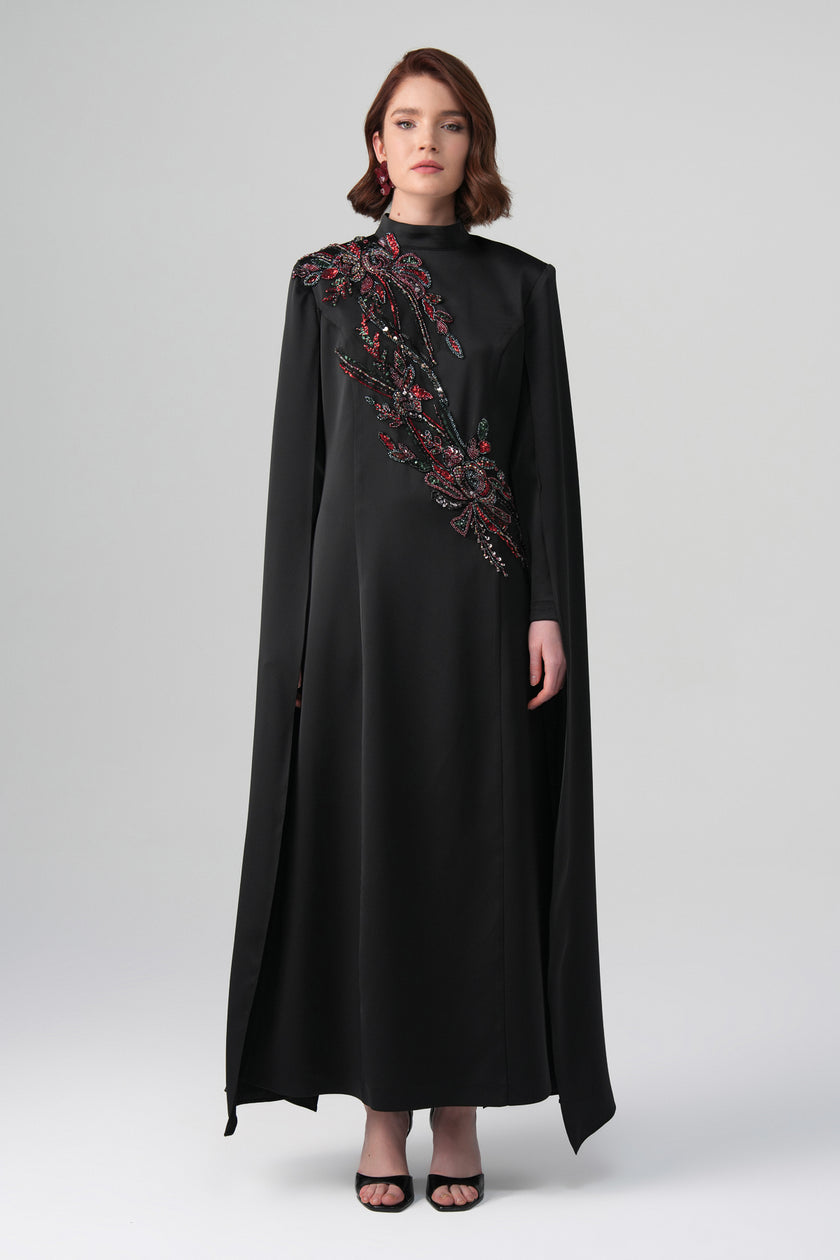 Zafira Çift Kollu Nakışlı Elbise Siyah