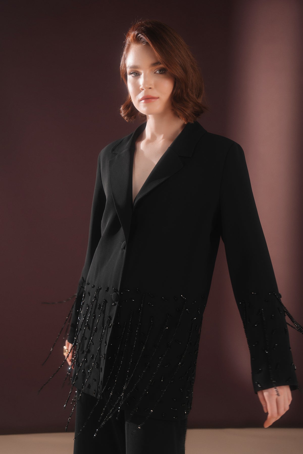 Morvella Taş Püsküllü Asimetrik Takım Siyah